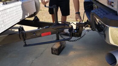 Why a Weight Distribution Hitch is Important for a Smooth Towing Experience